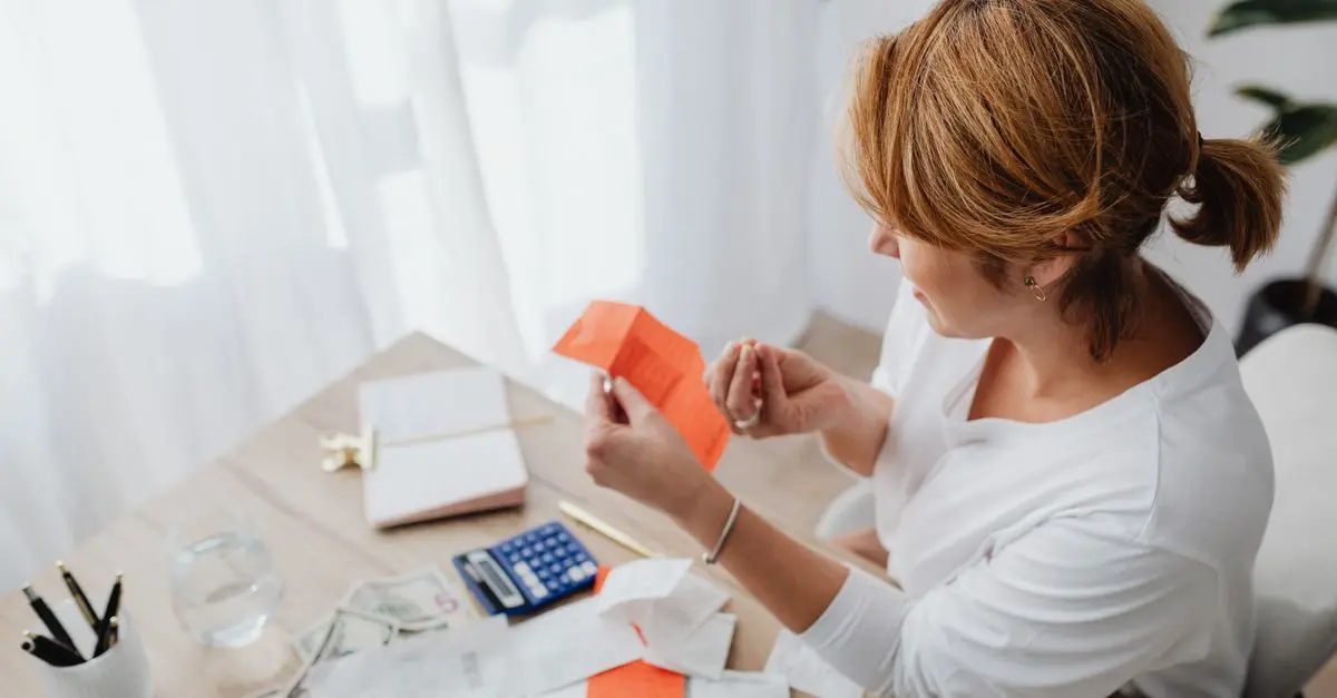 Comment Réussir à Épargner Même avec des Revenus Modestes