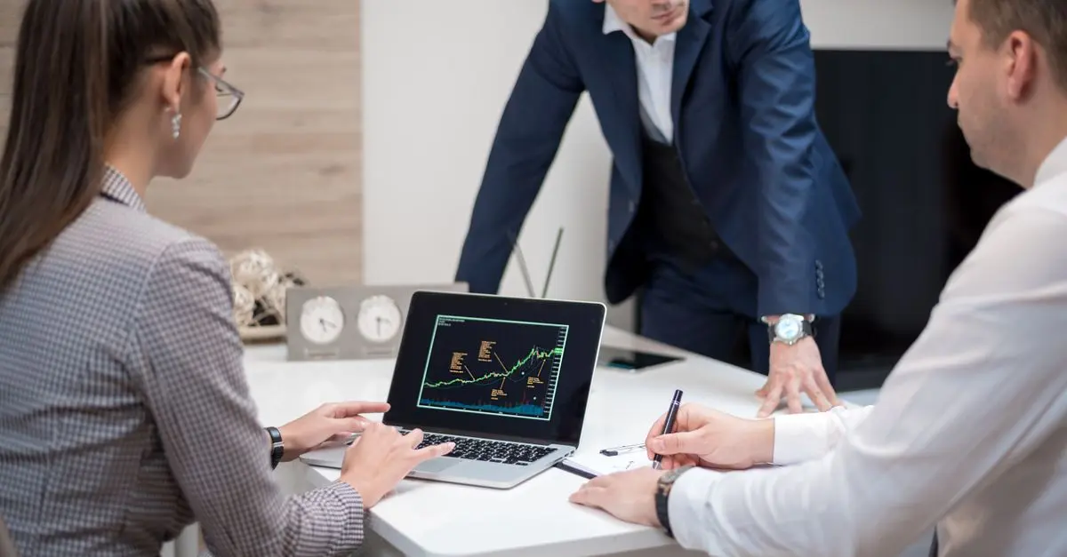 Comment Évaluer vos Besoins Financiers pour Mieux Investir